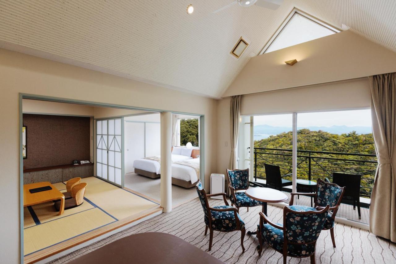 Infinito Hotel And Spa Сирахама Номер фото